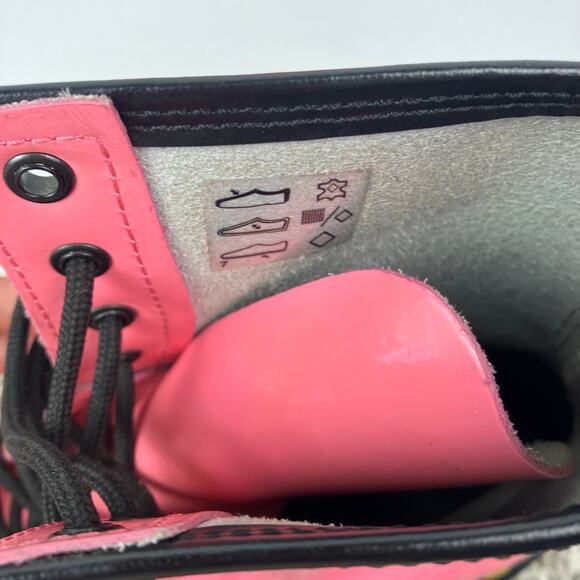 Dr Martens Wmns Sz 9 1460W Bubblegum Pink Patent Lether 8-eye Lace-up Boots - Picture 14 of 16